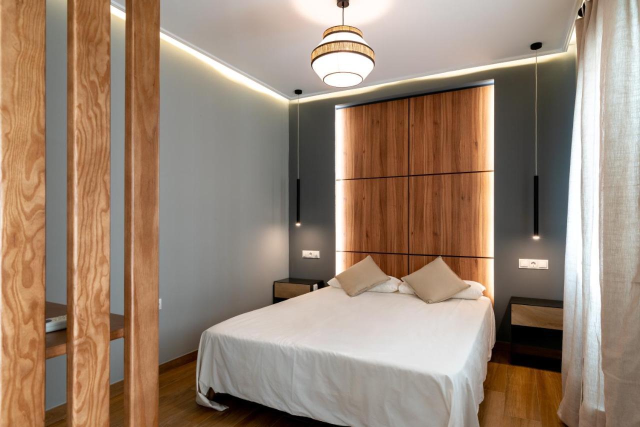 Triana Apartments Deluxe Seville Exterior photo