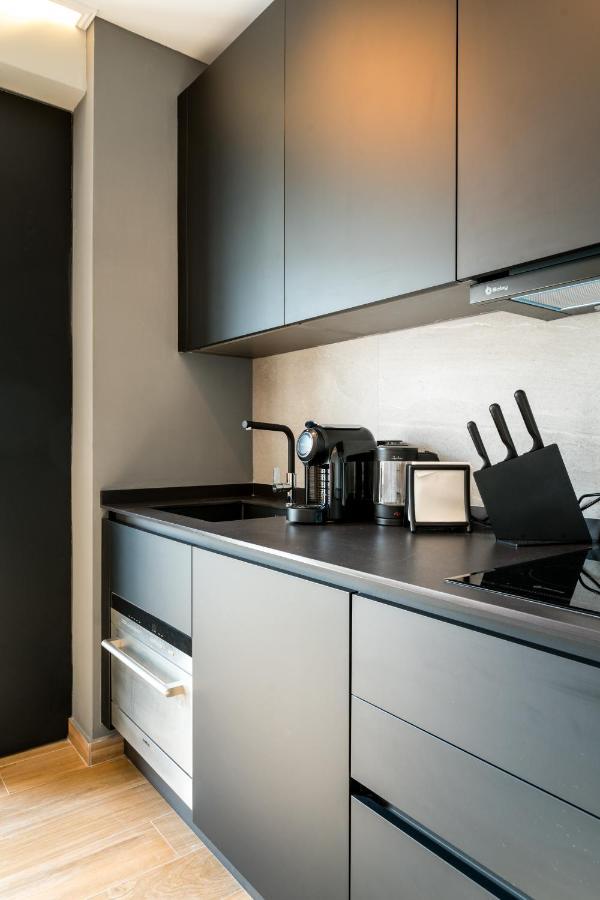 Triana Apartments Deluxe Seville Exterior photo